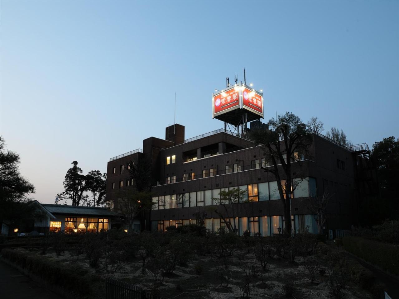 Garden Hotel Shiunkaku Higashimatsuyama Экстерьер фото